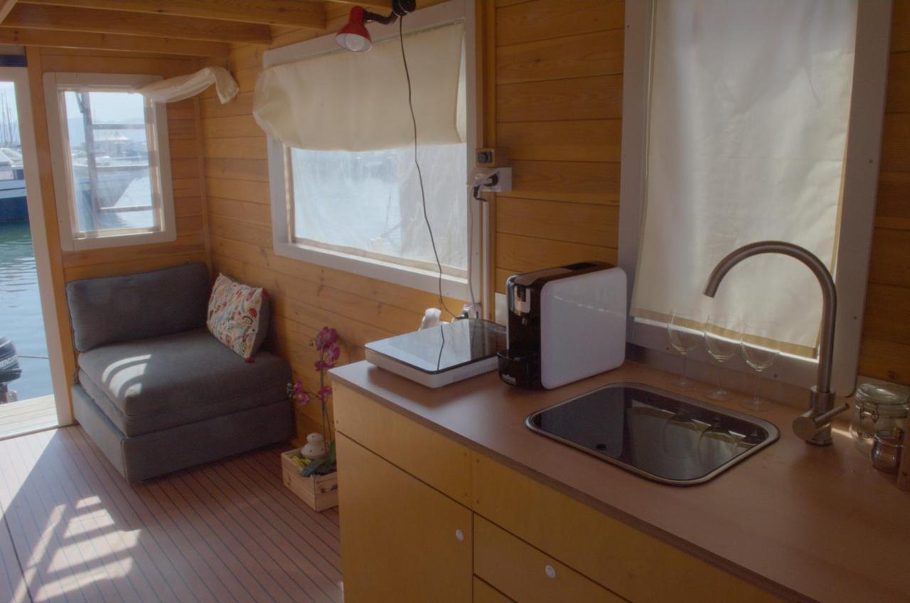 Houseboat Cagliari酒店 外观 照片